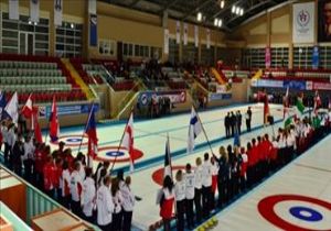 Curling fırtınası devam ediyor